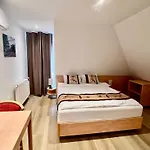 Отель Gaestehaus Linh Эденкобен