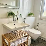 Gaestehaus Linh * Эденкобен