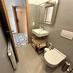 Отель Gaestehaus Linh *
