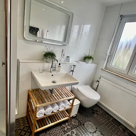 Gaestehaus Linh * Edenkoben