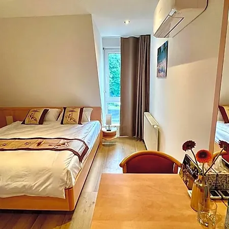 Gaestehaus Linh Hotel Edenkoben